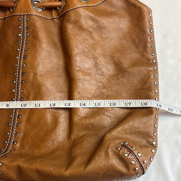 Michael Kors authentic leather studded large cognac satchel! - Picture 5 of 8